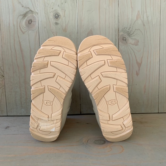 UGG RAINCLOUD CLEAR NATURAL   RAINBOOTS  WOMENS US 9  new - Picture 6 of 6